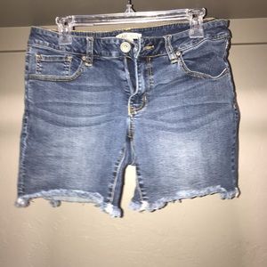 Cute jean shorts